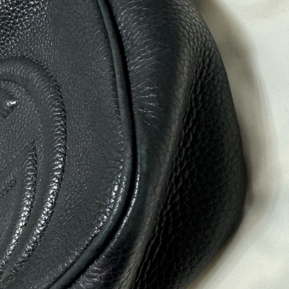 Gucci Bag - Picture 6 of 11